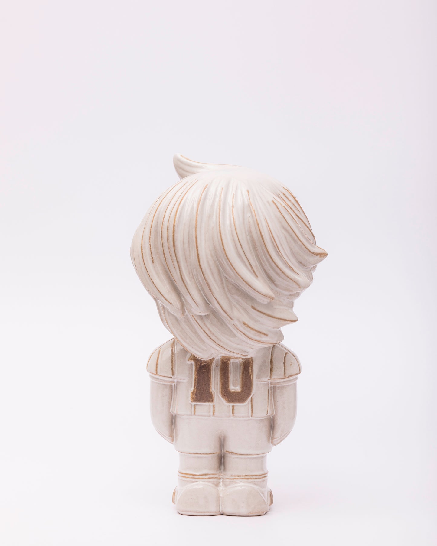 LA.RETRO.LEYENDA.WHITE escultura en cerámica, Perujis, de El Imaquinario de Yute y Tocuyo