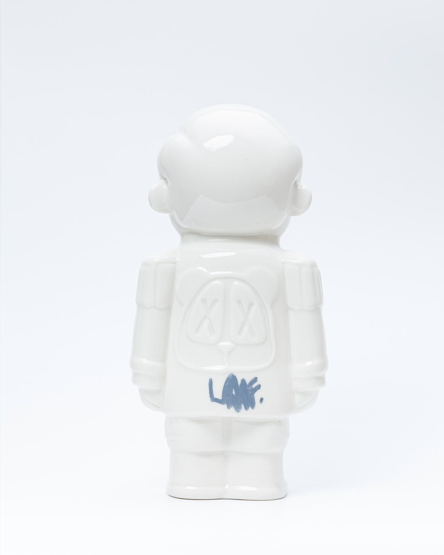 BOLOGNO.BOT, escultura en porcelana