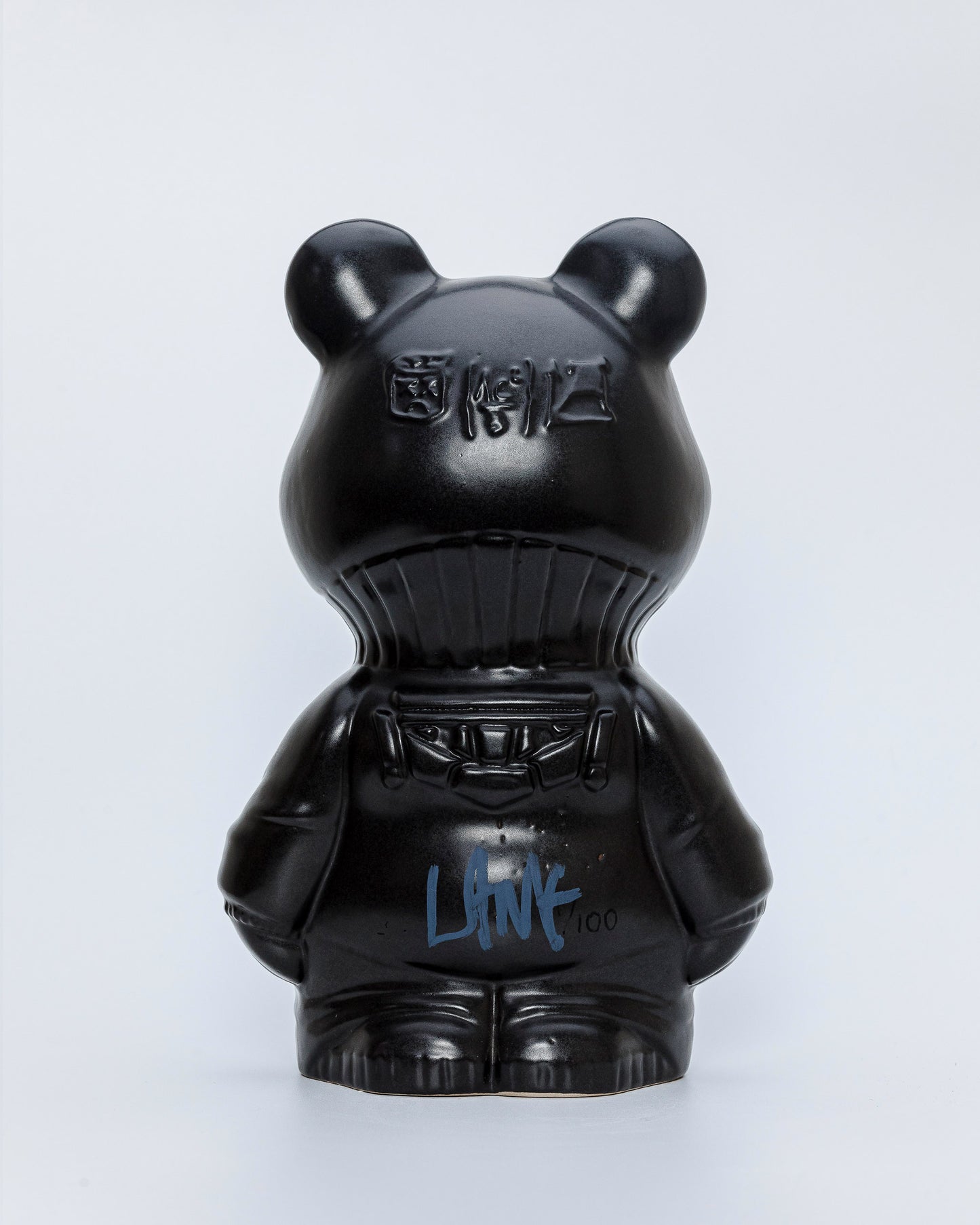 PANDA ATÓMICO BLACK, escultura en cerámica